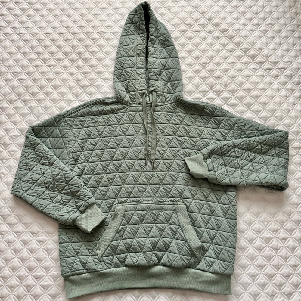 This Girl TG Triangular Quilted Sage Green Pullover Hoodie Sweatshirt Size M